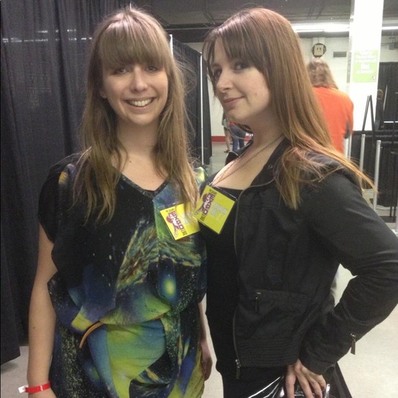 Meet your Posher, Marisa - Picture 1 of 1